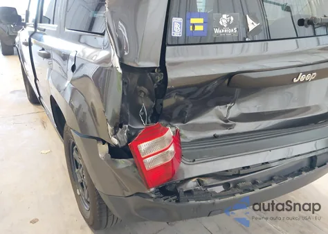 2016 Jeep Patriot Sport из США, поврежденный, VIN 1C4NJPBB0GD777405